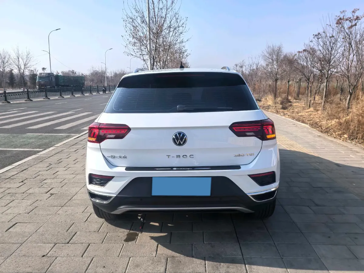 2022 Volkswagen T-Roc 1.4T 150HP L4 7DCT,autocango,china used car exporter,china ev exporter,chinese used car exporter,chinese used ev exporter