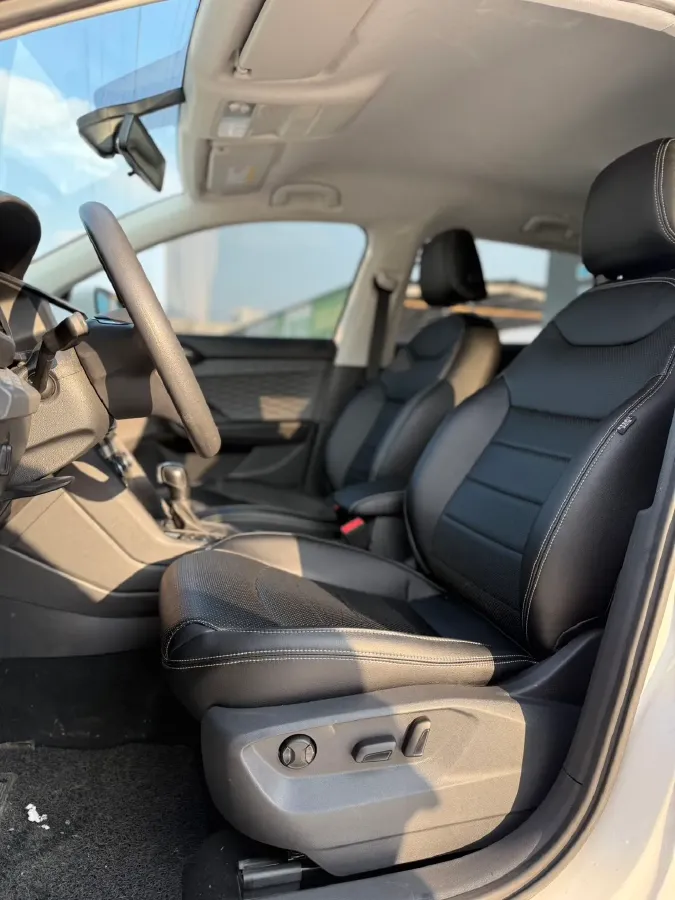 2022 MAXUS XinTu V90 2.0T 150HP L4 6AT,autocango,china used car exporter,china ev exporter,chinese used car exporter,chinese used ev exporter