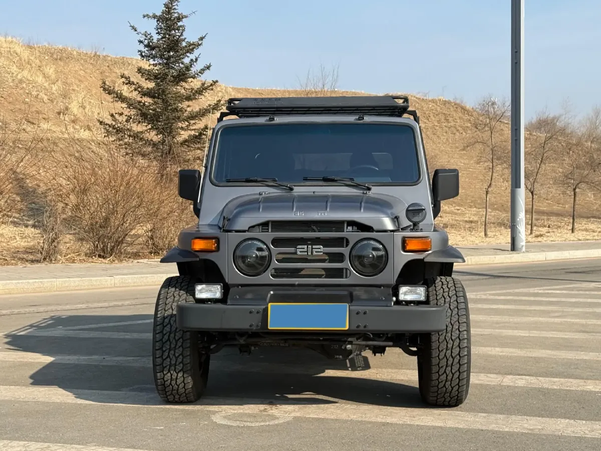 2023 BAW 212 2.4T 211HP L4 6MT,autocango,china used car exporter,china ev exporter,chinese used car exporter,chinese used ev exporter