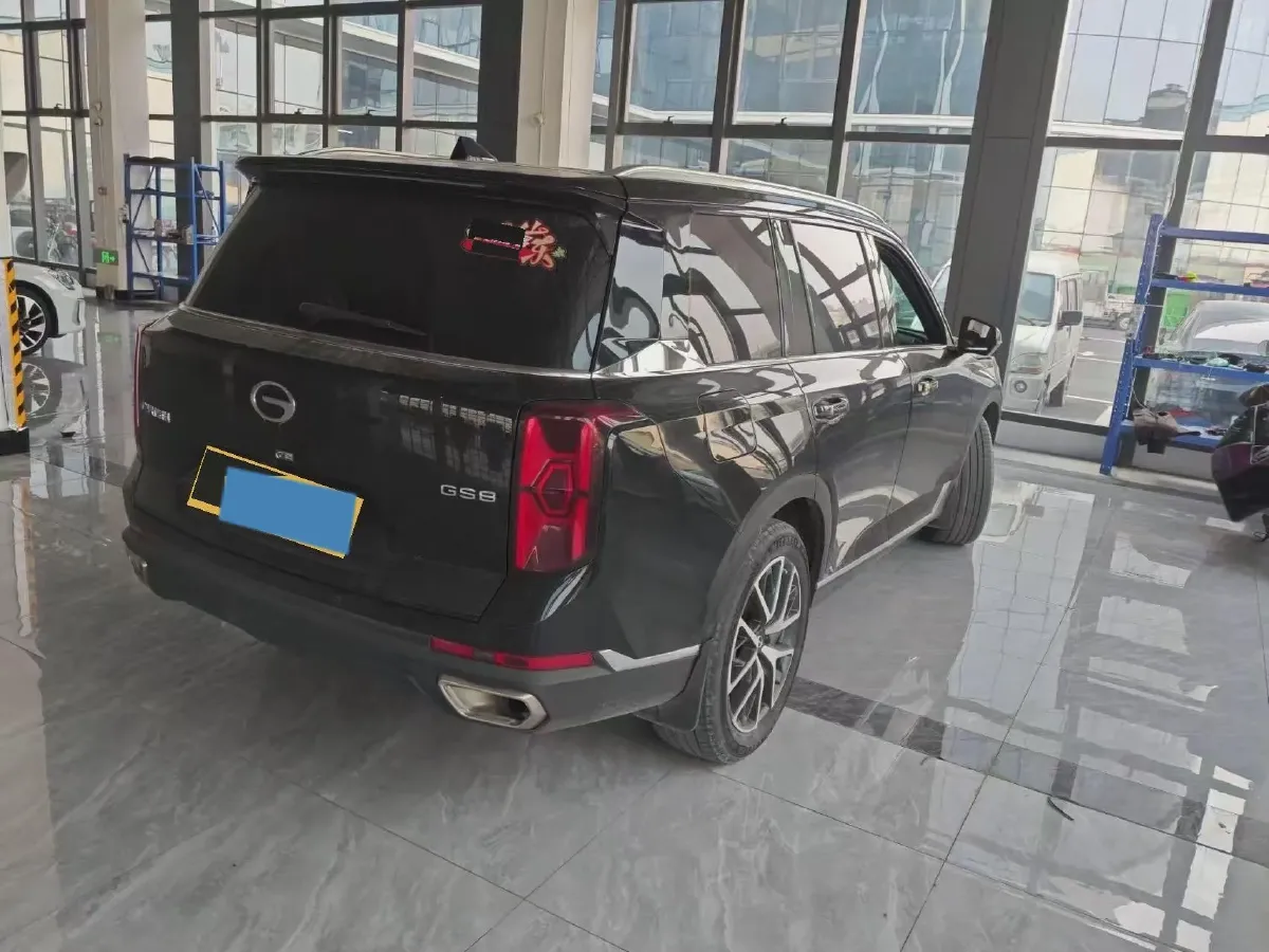 2022 GAC Trumpchi GS8 2.0T 252HP L4 8AT,autocango,china used car exporter,china ev exporter,chinese used car exporter,chinese used ev exporter