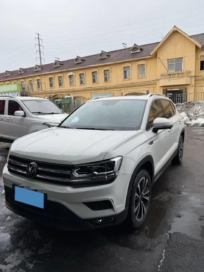 2021 Volkswagen Tharu 1.4T 150HP L4 7DCT,autocango,china used car exporter,china ev exporter,chinese used car exporter,chinese used ev exporter