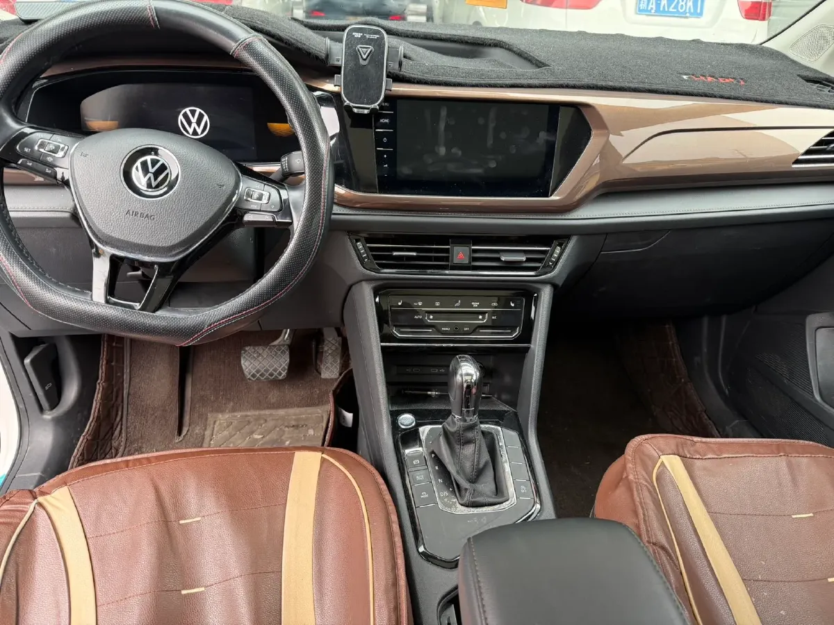 2021 Volkswagen Tharu 1.4T 150HP L4 7DCT,autocango,china used car exporter,china ev exporter,chinese used car exporter,chinese used ev exporter