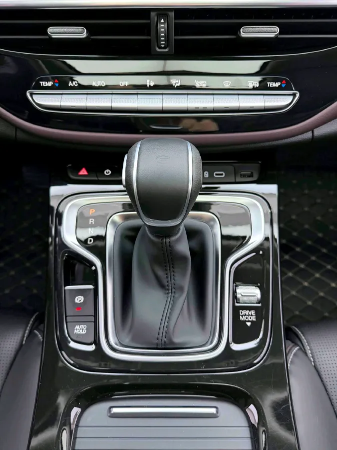 2023 GAC Trumpchi M6 1.5T 177HP L4 7DCT,autocango,china used car exporter,china ev exporter,chinese used car exporter,chinese used ev exporter