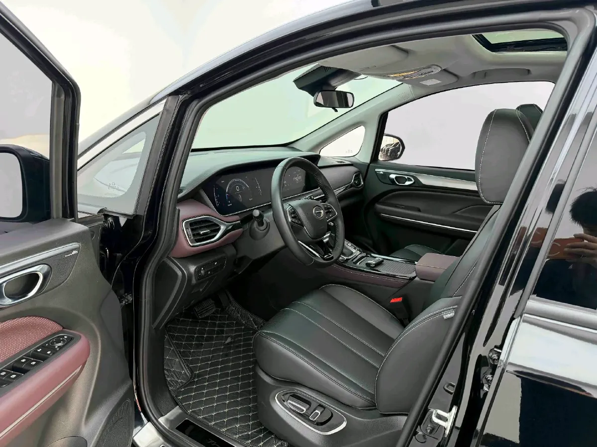 2023 GAC Trumpchi M6 1.5T 177HP L4 7DCT,autocango,china used car exporter,china ev exporter,chinese used car exporter,chinese used ev exporter