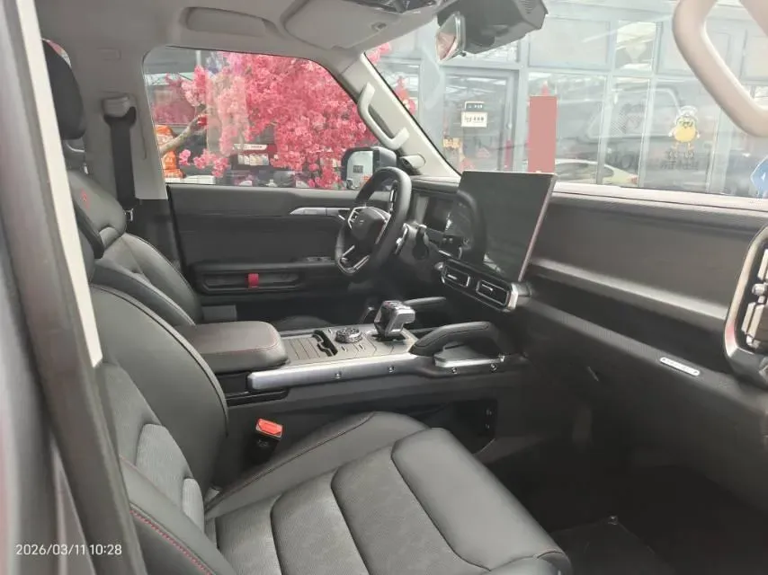 2025 Jetour Traveller 2.0T 254HP L4 7DCT,autocango,china used car exporter,china ev exporter,chinese used car exporter,chinese used ev exporter