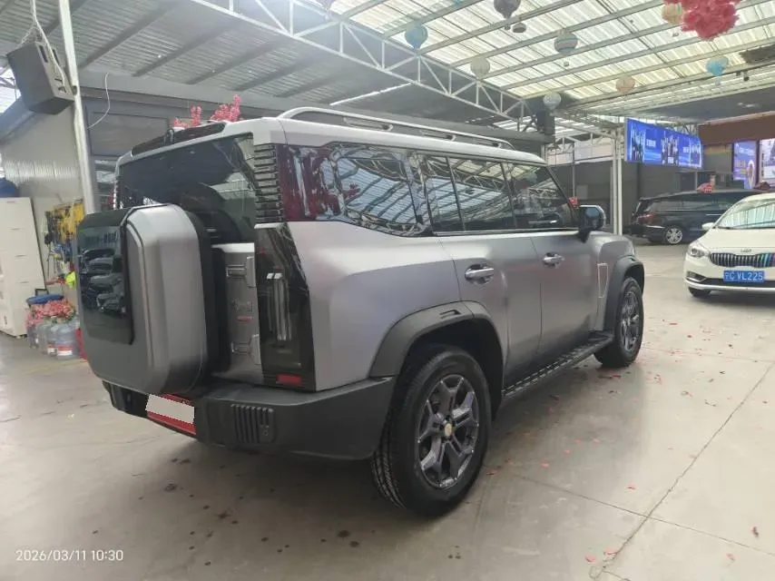 2025 Jetour Traveller 2.0T 254HP L4 7DCT,autocango,china used car exporter,china ev exporter,chinese used car exporter,chinese used ev exporter