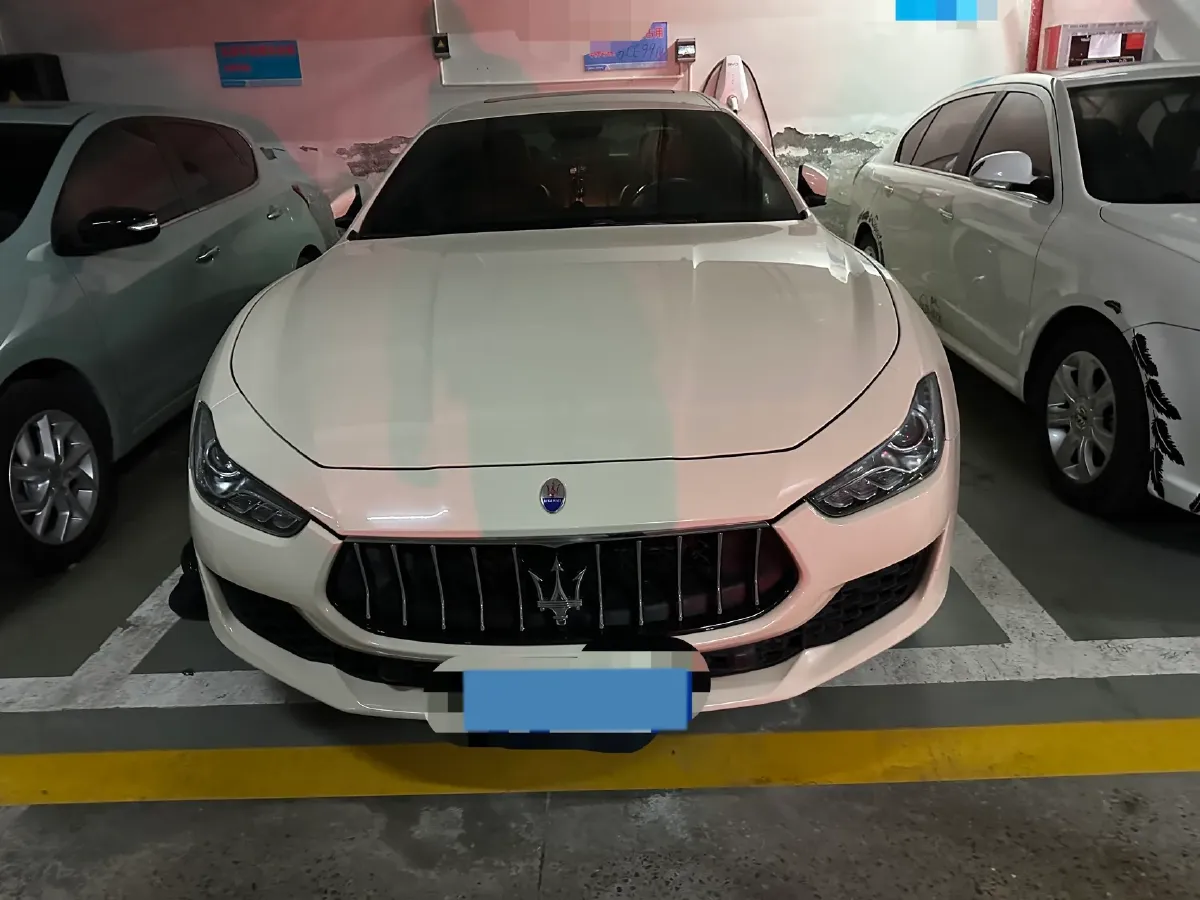 2018 Maserati Ghibli 3.0T 350HP V6 8AT,autocango,china used car exporter,china ev exporter,chinese used car exporter,chinese used ev exporter