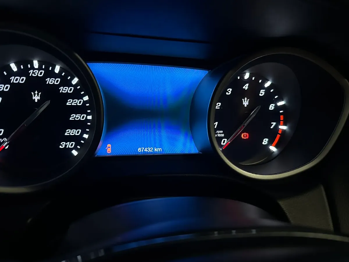 2018 Maserati Ghibli 3.0T 350HP V6 8AT,autocango,china used car exporter,china ev exporter,chinese used car exporter,chinese used ev exporter