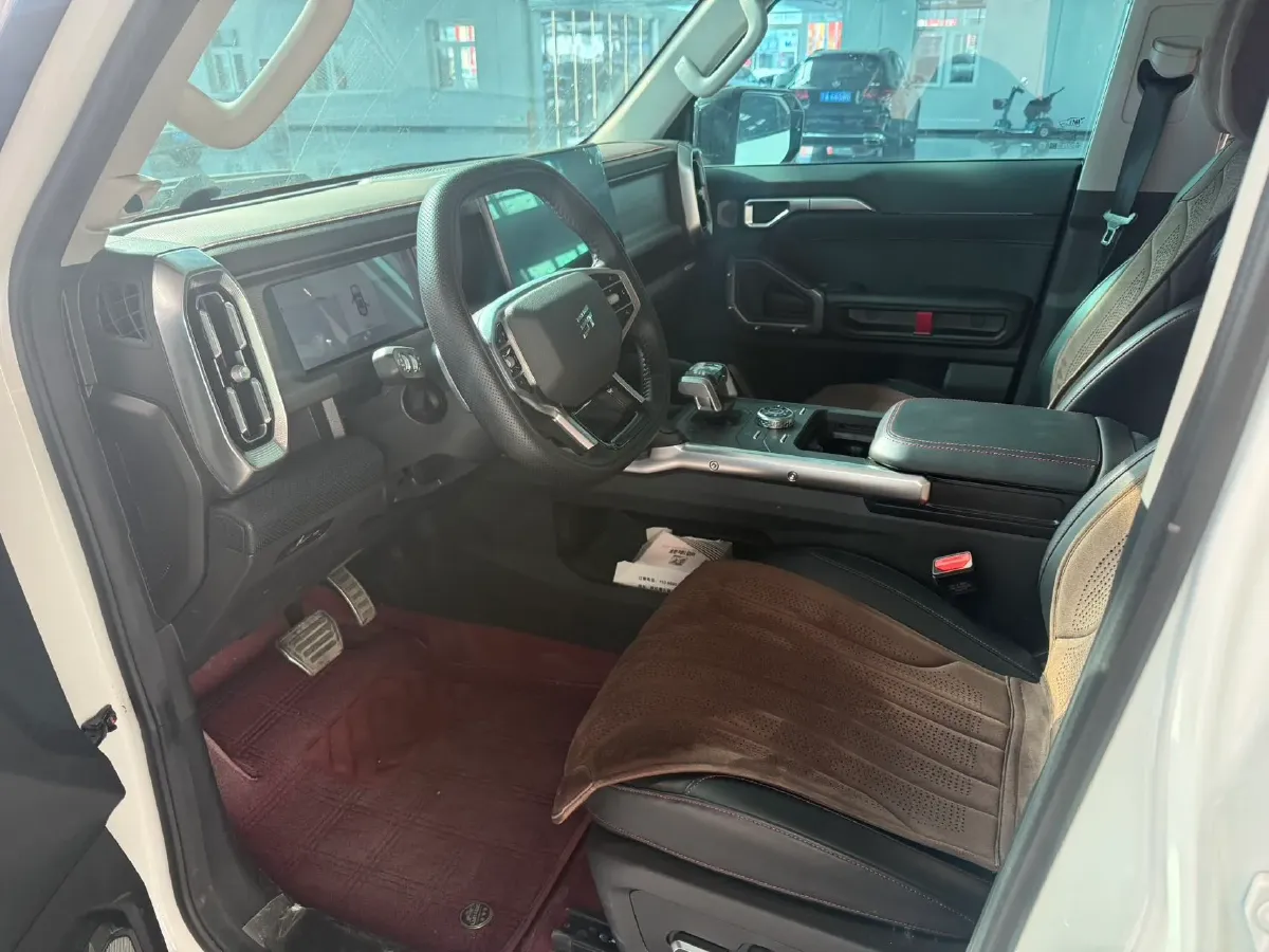 2025 Jetour Traveller 2.0T 254HP L4 8AT,autocango,china used car exporter,china ev exporter,chinese used car exporter,chinese used ev exporter