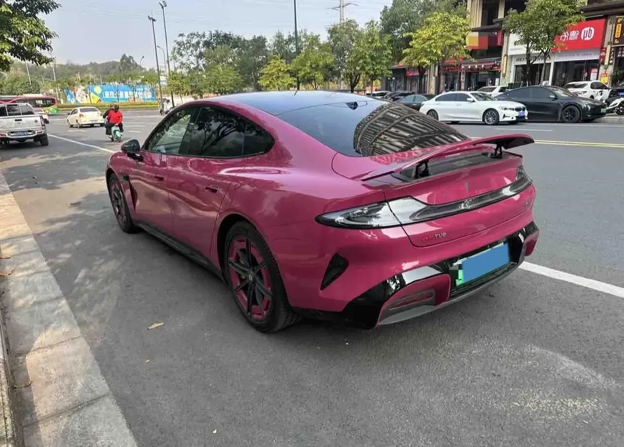 2024 MI SU7 BEV 101KWH,autocango,china used car exporter,china ev exporter,chinese used car exporter,chinese used ev exporter