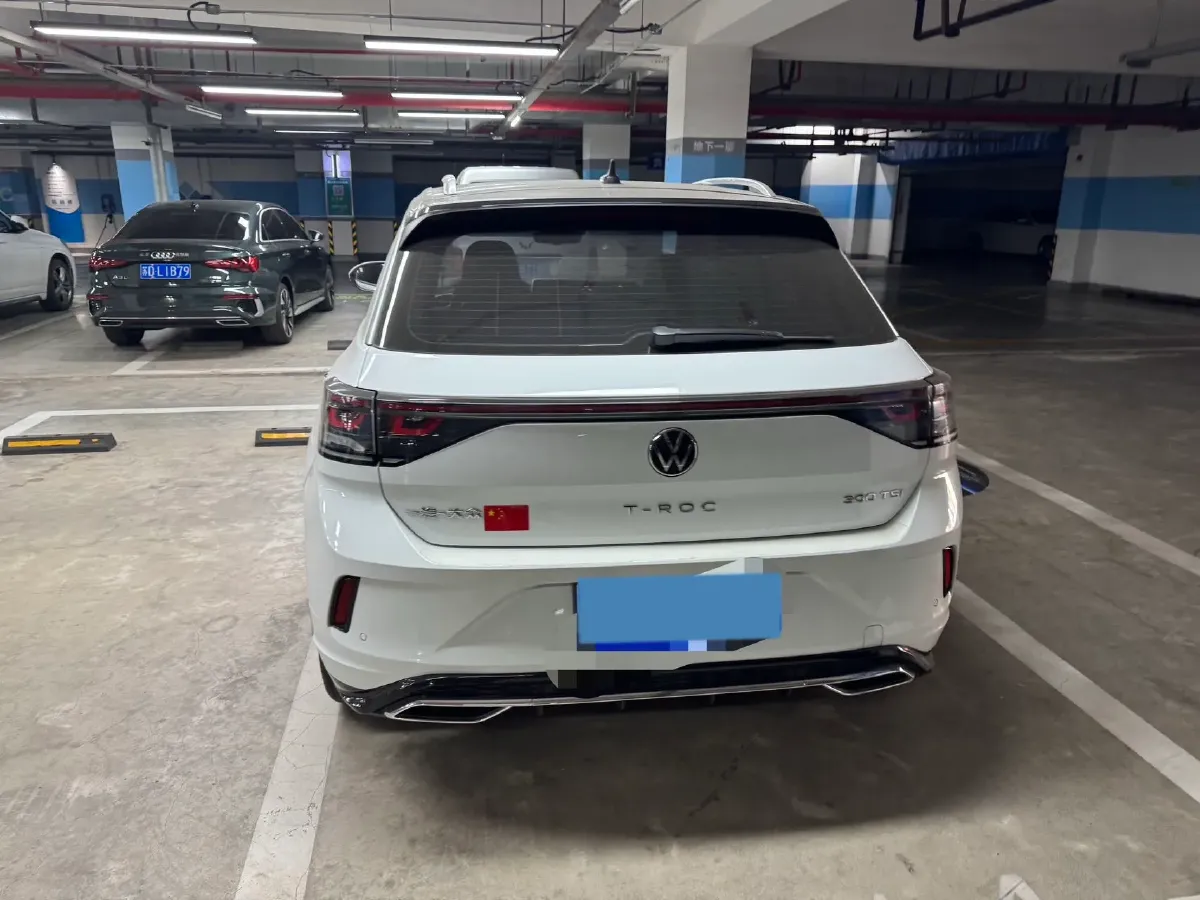 2023 Volkswagen T-Roc 1.5T 160HP L4 7DCT,autocango,china used car exporter,china ev exporter,chinese used car exporter,chinese used ev exporter