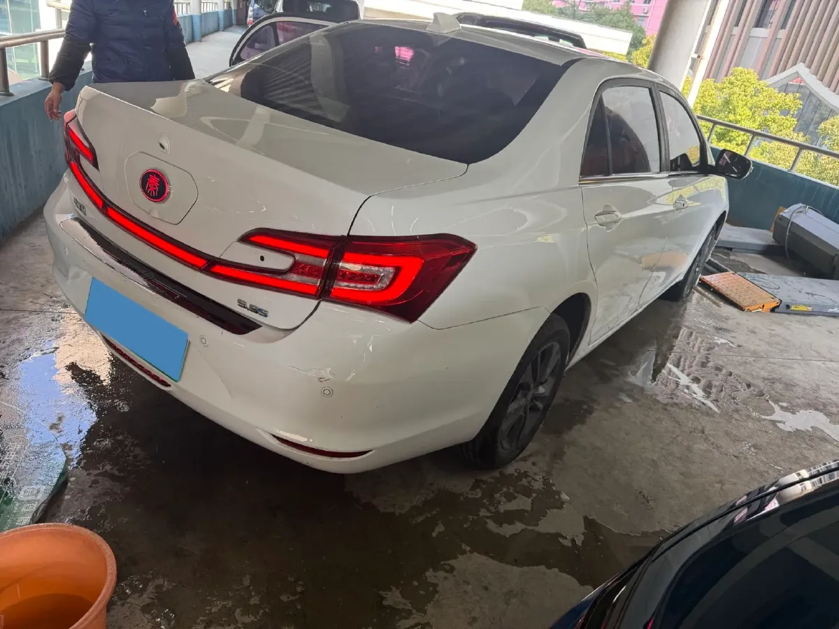 2017 BYD Qin 1.5T 154HP L4 6DCT PHEV 15.2KWH,autocango,china used car exporter,china ev exporter,chinese used car exporter,chinese used ev exporter