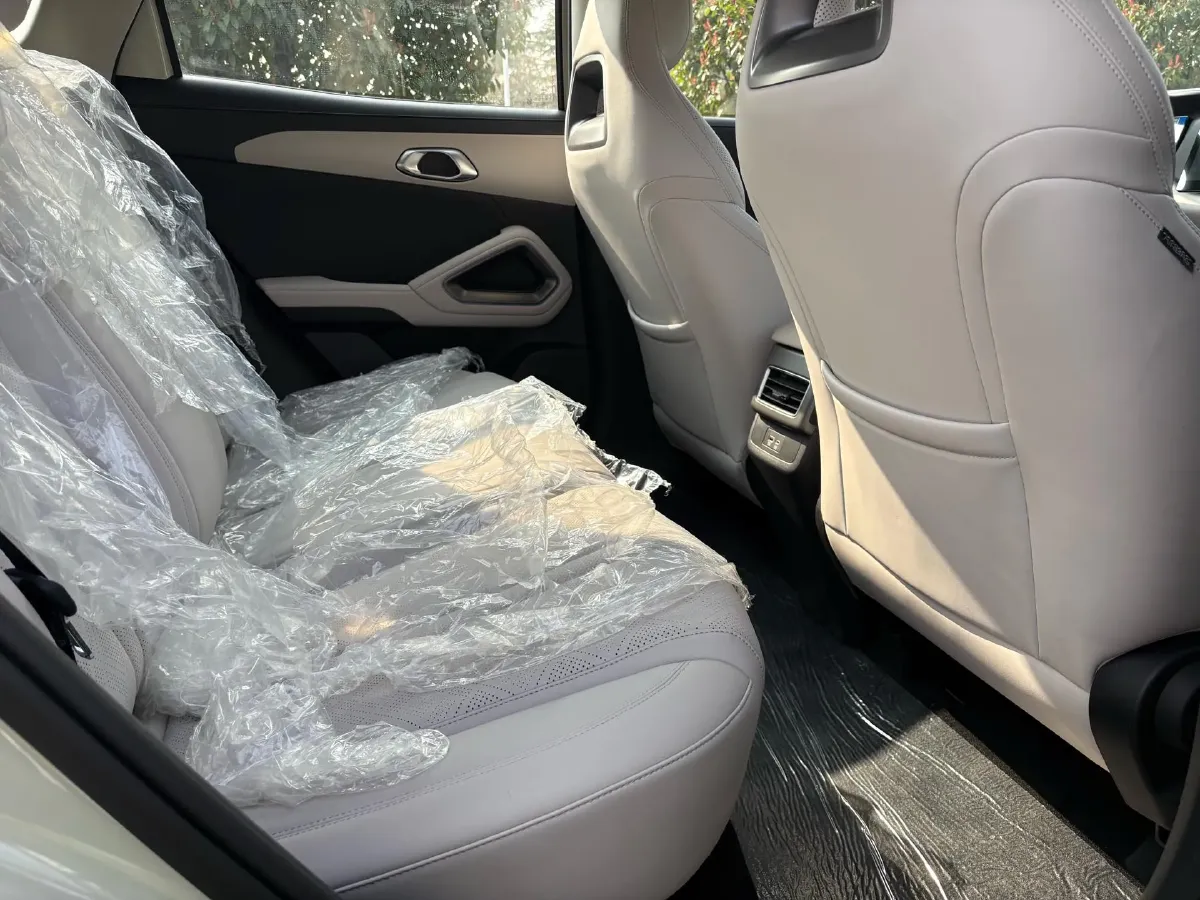 2025 BYD YuanUP BEV,autocango,china used car exporter,china ev exporter,chinese used car exporter,chinese used ev exporter