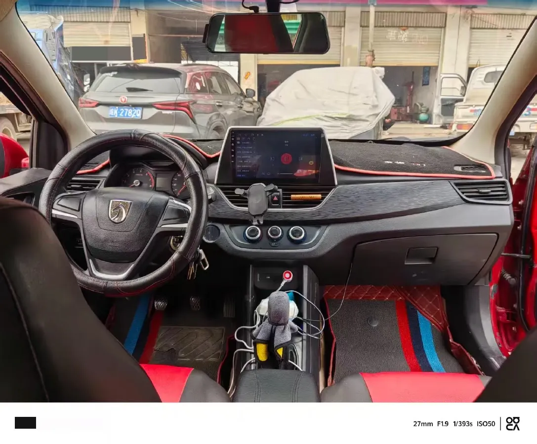 2016 BaoJun 310 1.2L 82HP L4 5MT,autocango,china used car exporter,china ev exporter,chinese used car exporter,chinese used ev exporter