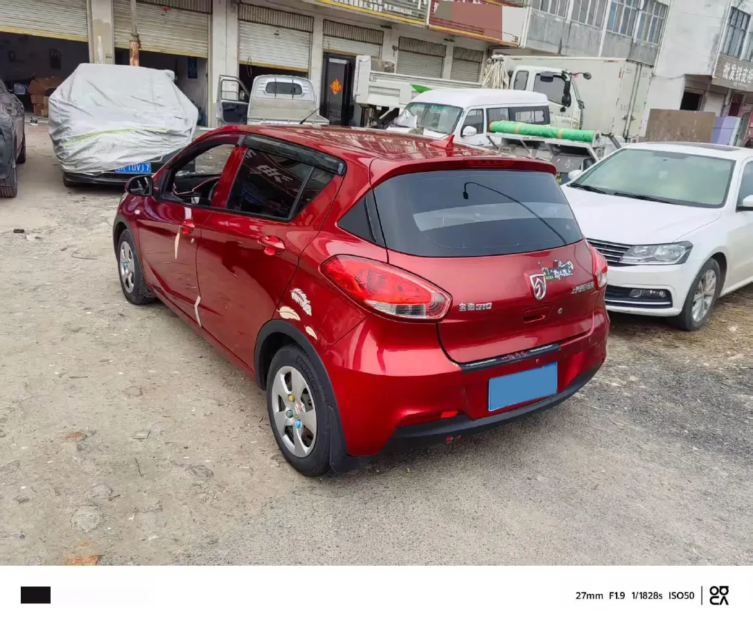 2016 BaoJun 310 1.2L 82HP L4 5MT,autocango,china used car exporter,china ev exporter,chinese used car exporter,chinese used ev exporter