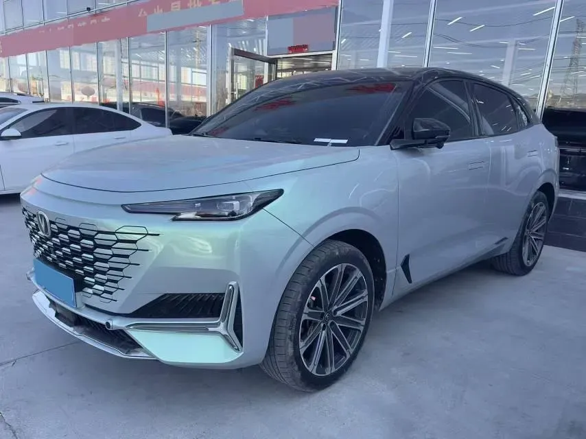 2021 ChangAn UNI-K 2.0T 233HP L4 8AT,autocango,china used car exporter,china ev exporter,chinese used car exporter,chinese used ev exporter