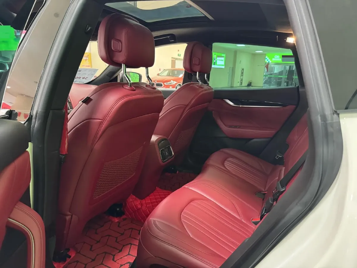 2019 Maserati Levante 3.0T 350HP V6 8AT,autocango,china used car exporter,china ev exporter,chinese used car exporter,chinese used ev exporter