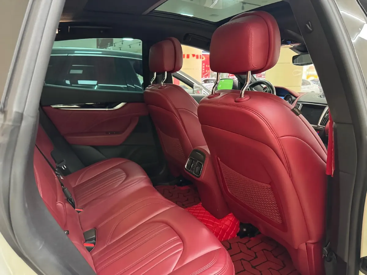 2019 Maserati Levante 3.0T 350HP V6 8AT,autocango,china used car exporter,china ev exporter,chinese used car exporter,chinese used ev exporter