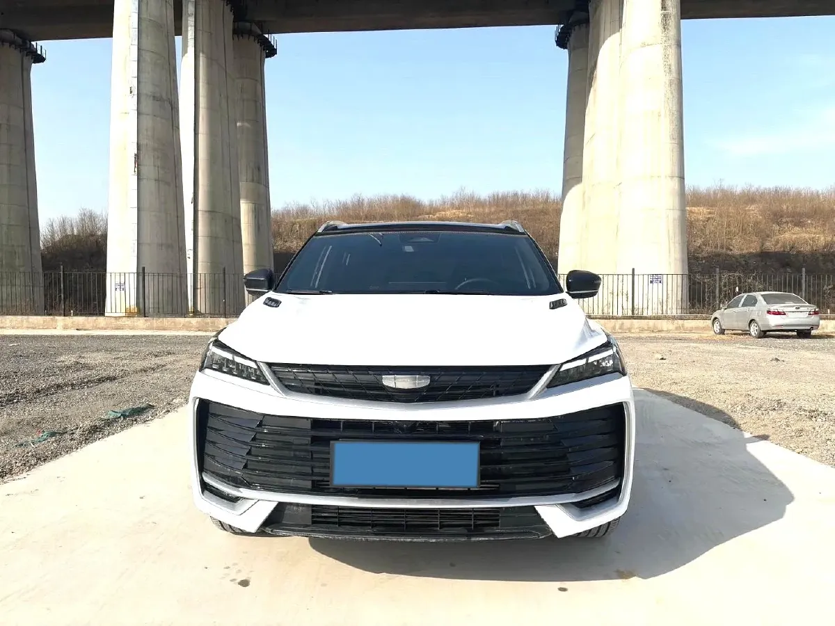 2025 Geely Coolray 1.5T 181HP L4 7DCT,autocango,china used car exporter,china ev exporter,chinese used car exporter,chinese used ev exporter
