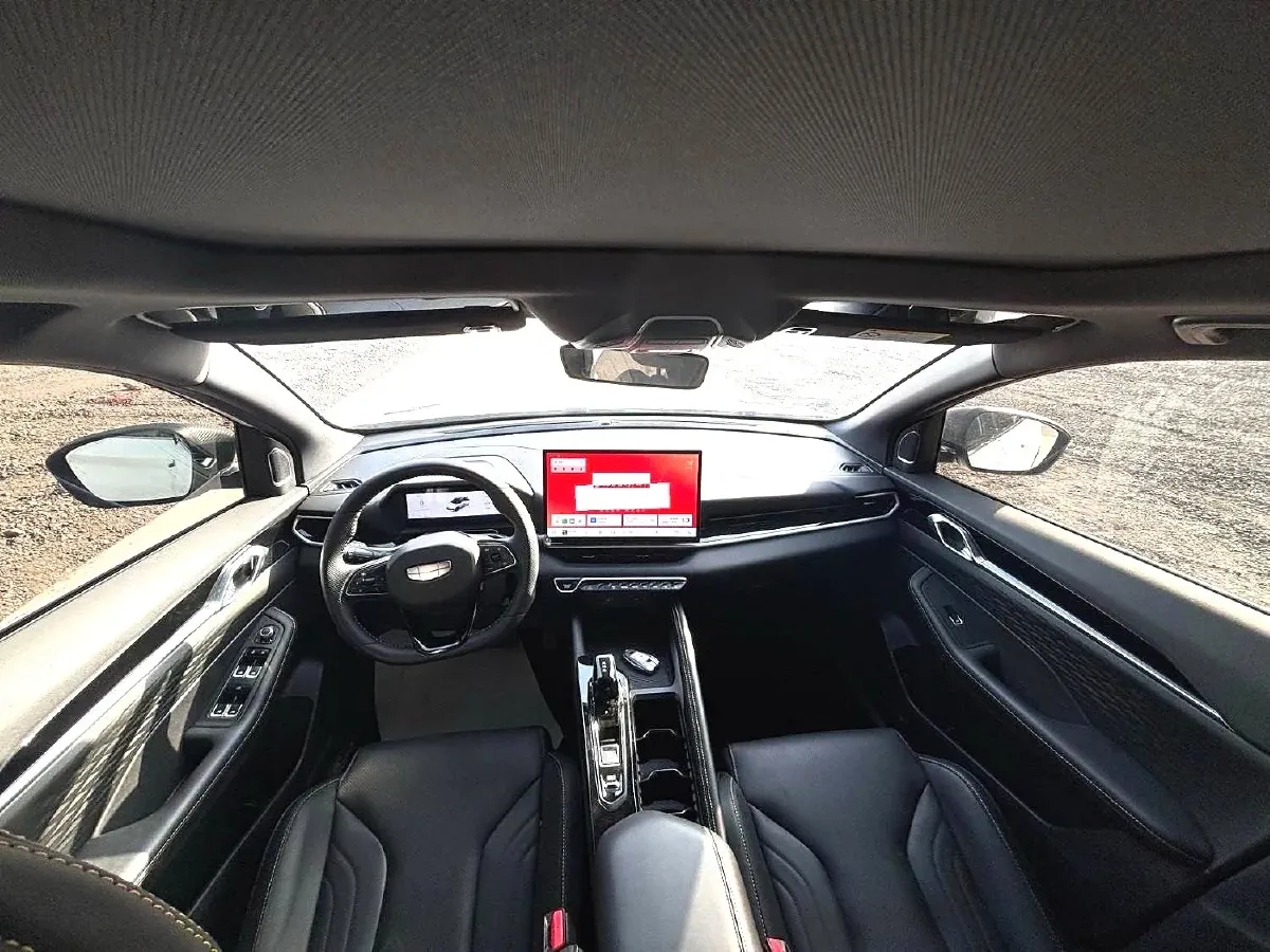 2025 Geely Coolray 1.5T 181HP L4 7DCT,autocango,china used car exporter,china ev exporter,chinese used car exporter,chinese used ev exporter