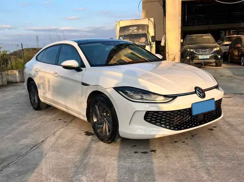 2024 Volkswagen Lamando 1.4T 150HP L4 7DCT,autocango,china used car exporter,china ev exporter,chinese used car exporter,chinese used ev exporter