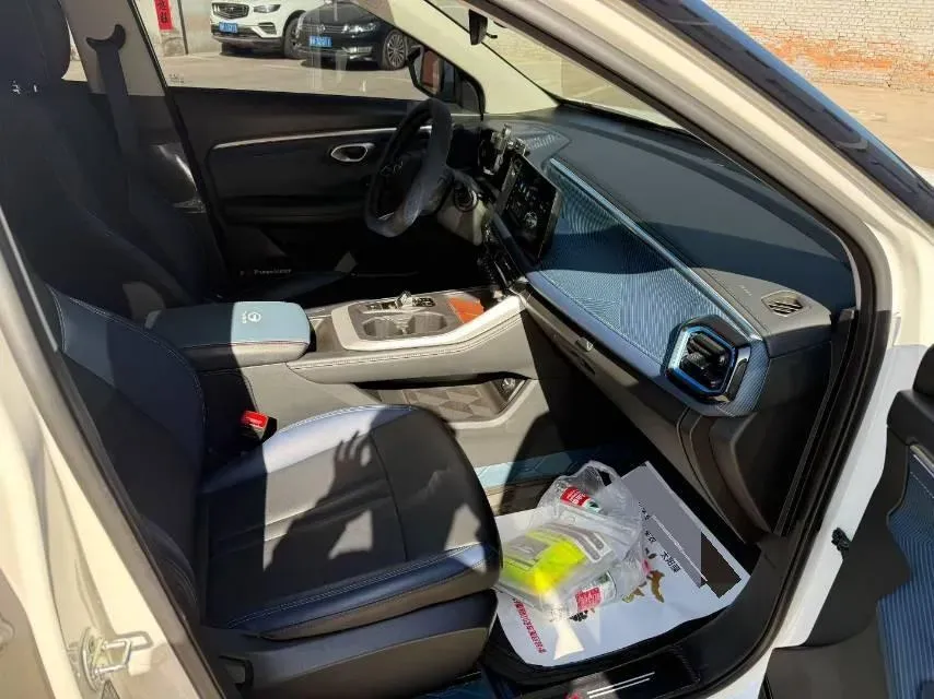 2025 GAC Trumpchi GS3 1.5T 177HP L4 7DCT,autocango,china used car exporter,china ev exporter,chinese used car exporter,chinese used ev exporter