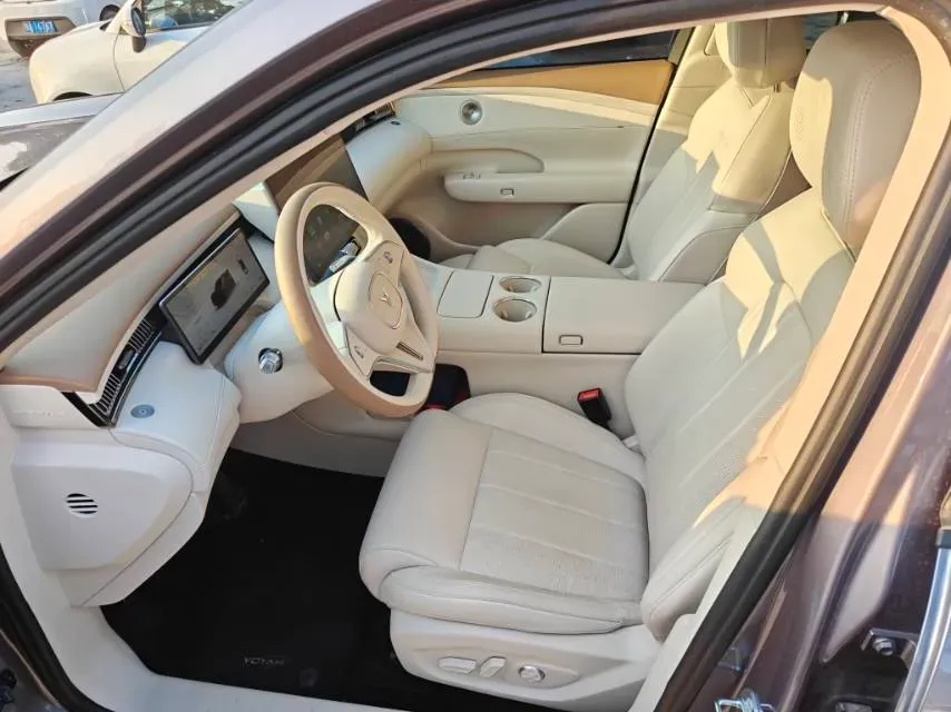 2025 Voyah FREE REEV 129HP REEV,autocango,china used car exporter,china ev exporter,chinese used car exporter,chinese used ev exporter