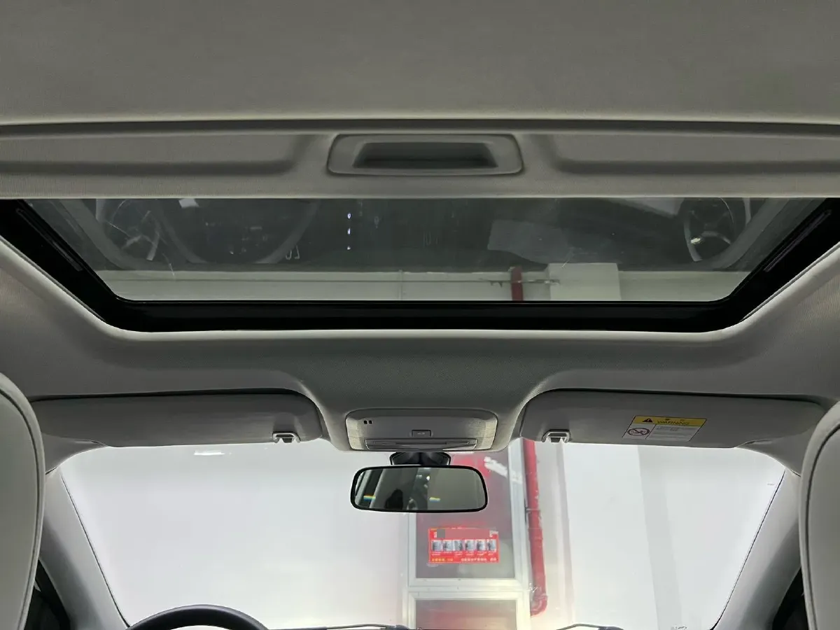 2023 Chevrolet Monza 1.5L 113HP L4 6DCT,autocango,china used car exporter,china ev exporter,chinese used car exporter,chinese used ev exporter