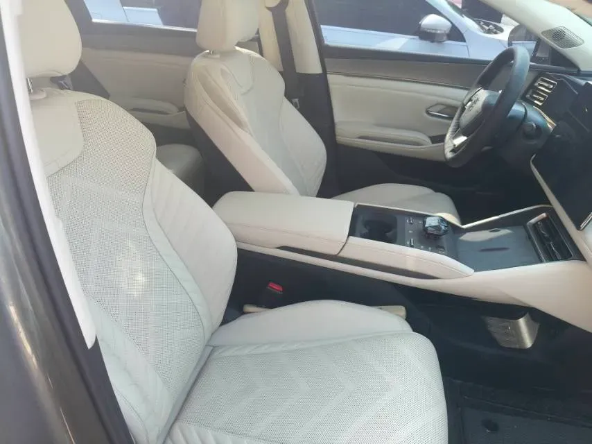 2024 BYD QinL 1.5L 101HP L4 E-CVT PHEV 15.87KWH,autocango,china used car exporter,china ev exporter,chinese used car exporter,chinese used ev exporter