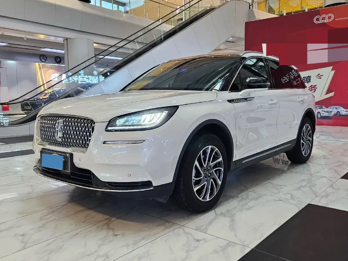 2022 Lincoln Corsair 2.0T 245HP L4 8AT,autocango,china used car exporter,china ev exporter,chinese used car exporter,chinese used ev exporter