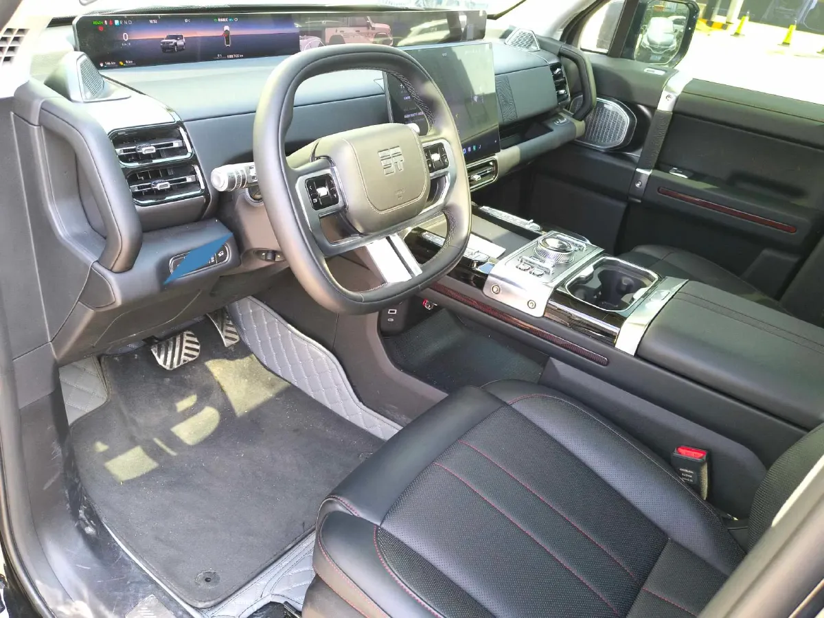 2025 Jetour Zongheng G700 2.0T 211HP L4 2DHT PHEV,autocango,china used car exporter,china ev exporter,chinese used car exporter,chinese used ev exporter