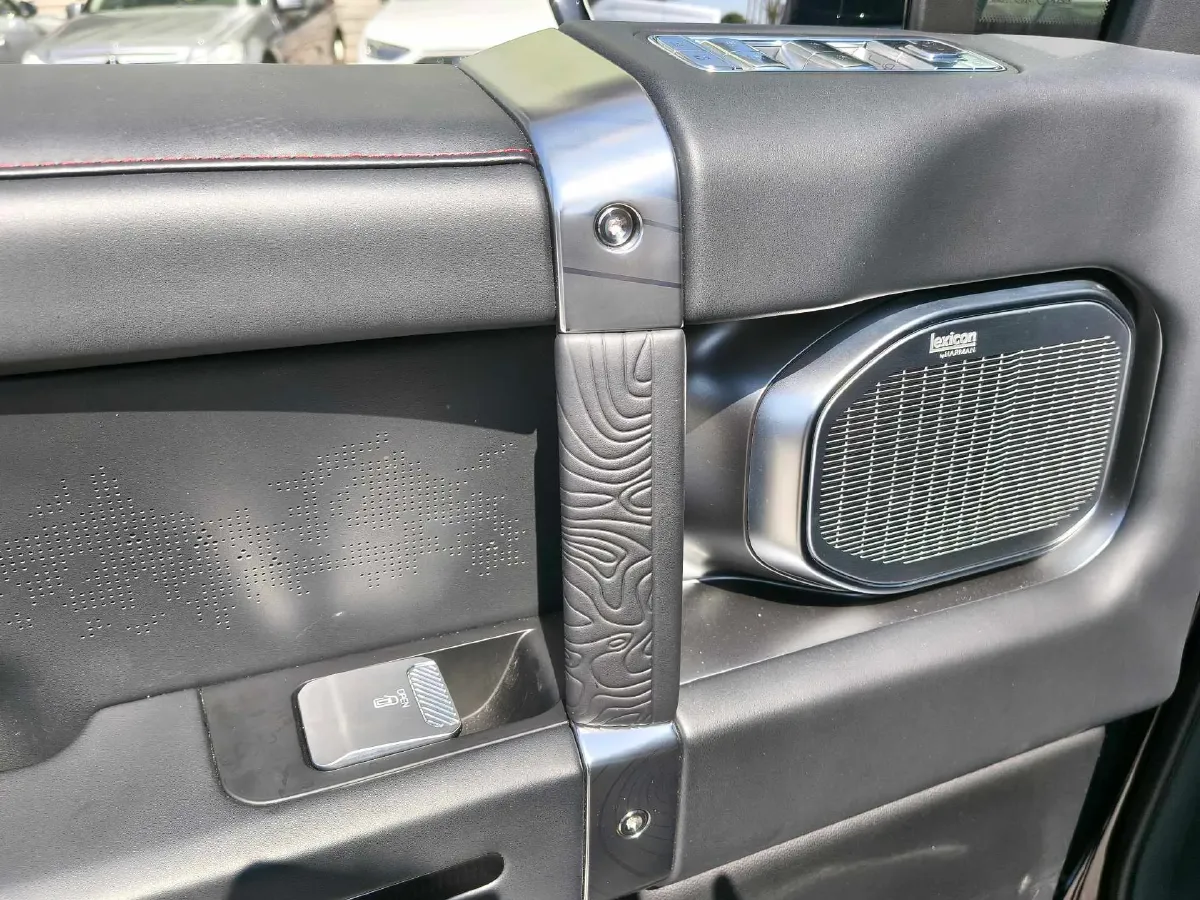 2025 Jetour Zongheng G700 2.0T 211HP L4 2DHT PHEV,autocango,china used car exporter,china ev exporter,chinese used car exporter,chinese used ev exporter