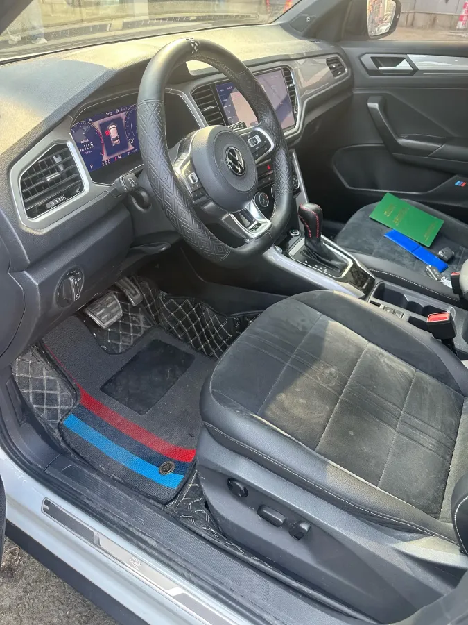 2022 Volkswagen T-Roc 1.4T 150HP L4 7DCT,autocango,china used car exporter,china ev exporter,chinese used car exporter,chinese used ev exporter