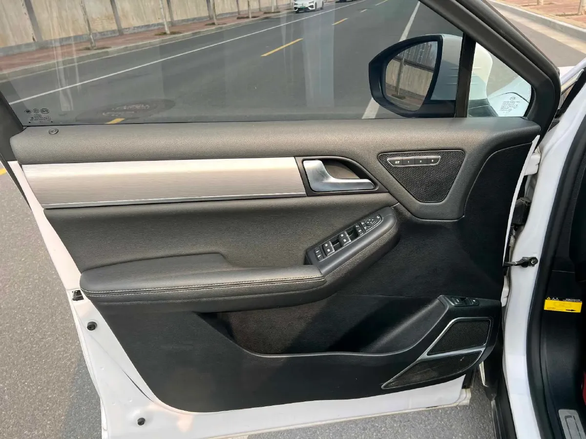 2019 BYD Tang 2.0T 192HP L4 6AT,autocango,china used car exporter,china ev exporter,chinese used car exporter,chinese used ev exporter