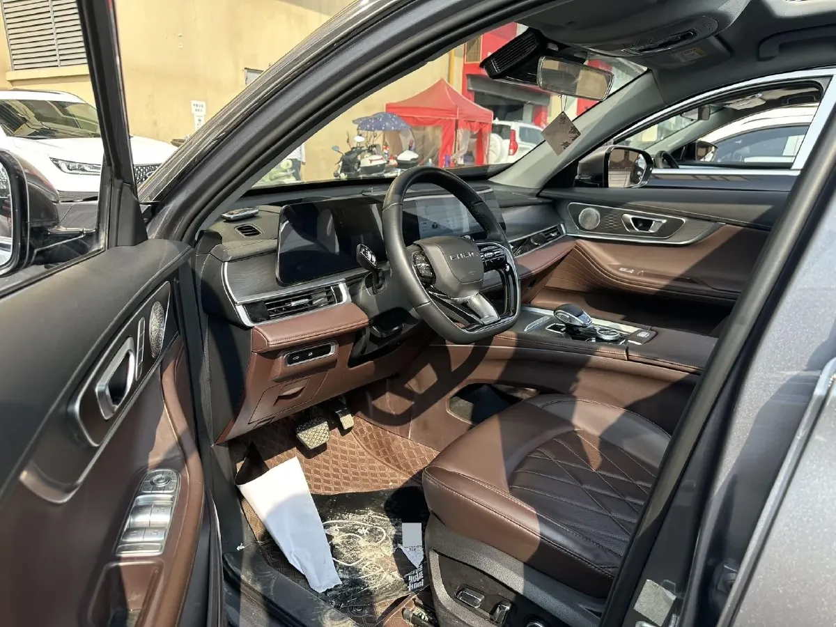 2024 Chery Tiggo 8 PRO 1.6T 197HP L4 7DCT,autocango,china used car exporter,china ev exporter,chinese used car exporter,chinese used ev exporter