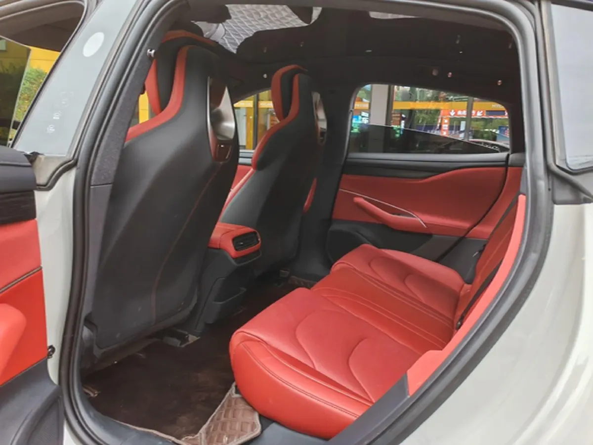 2024 MI SU7 BEV 94.3KWH,autocango,china used car exporter,china ev exporter,chinese used car exporter,chinese used ev exporter