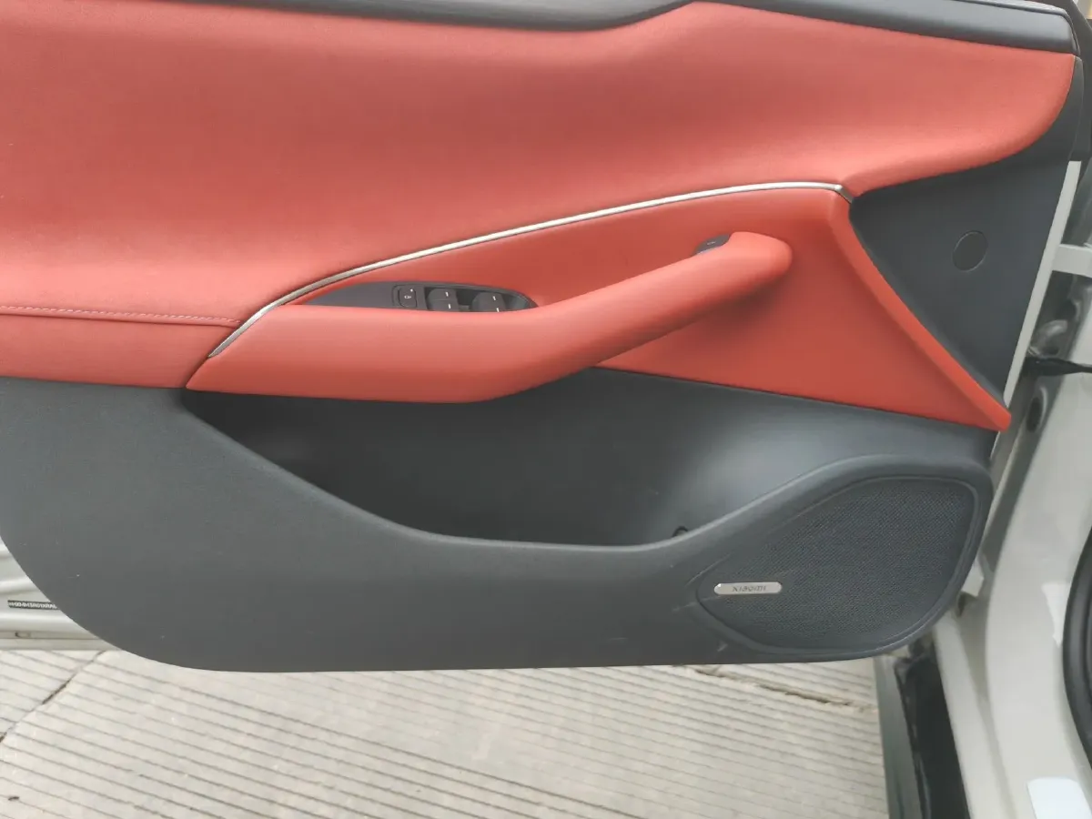 2024 MI SU7 BEV 94.3KWH,autocango,china used car exporter,china ev exporter,chinese used car exporter,chinese used ev exporter