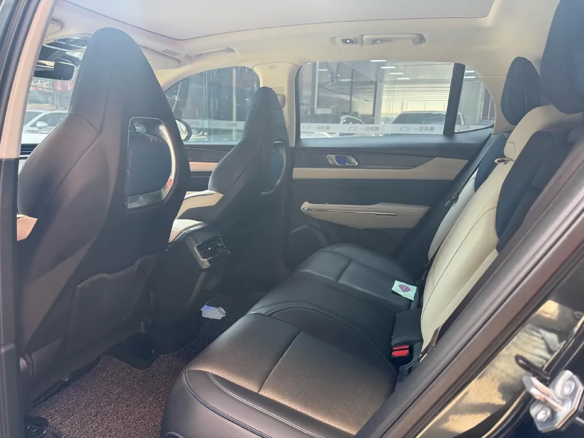 2021 LYNK&CO 01 2.0T 218HP L4 8AT,autocango,china used car exporter,china ev exporter,chinese used car exporter,chinese used ev exporter