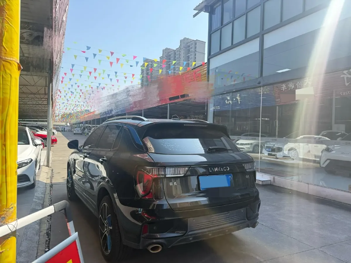 2021 LYNK&CO 01 2.0T 218HP L4 8AT,autocango,china used car exporter,china ev exporter,chinese used car exporter,chinese used ev exporter