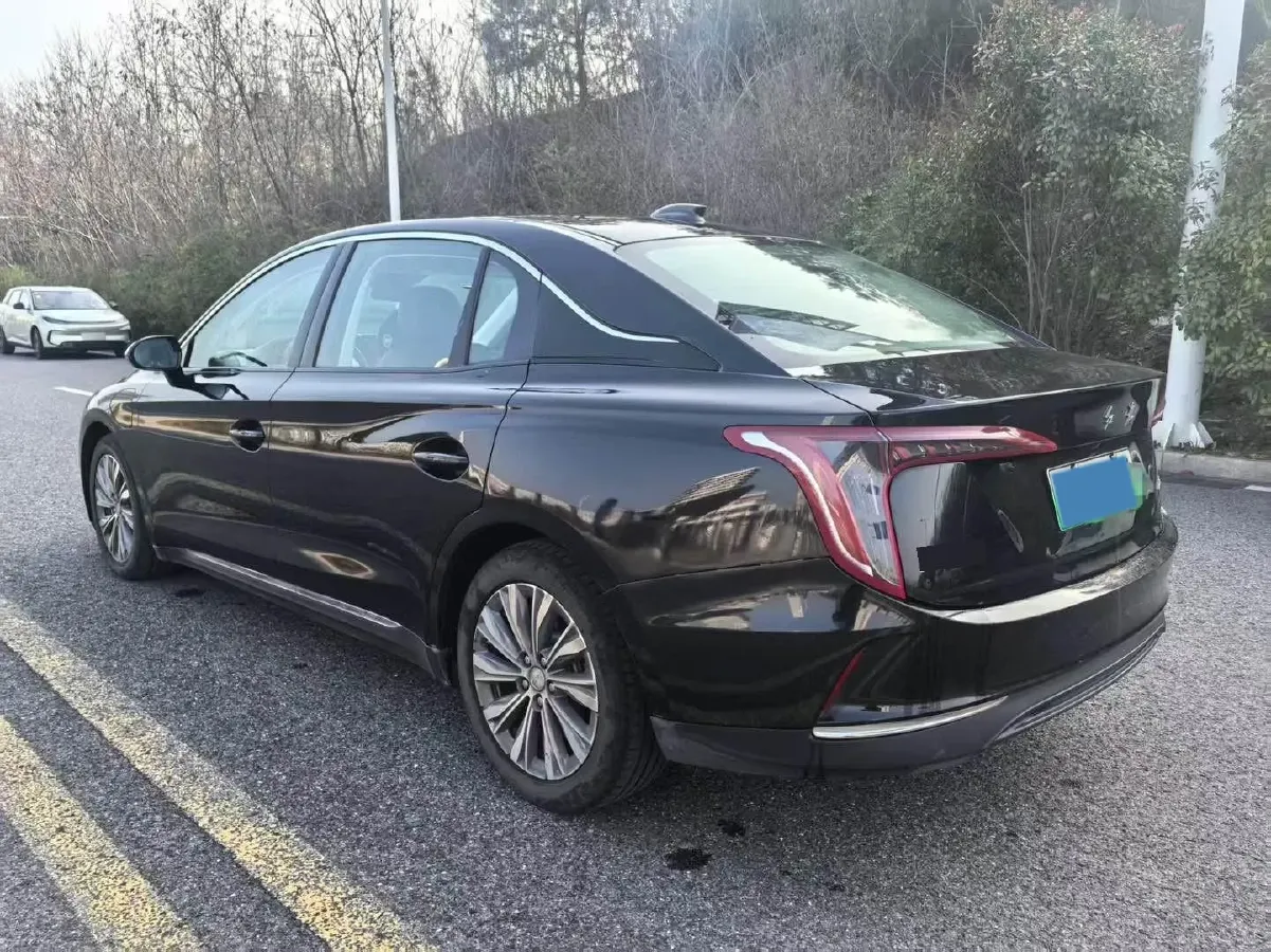 2021 HongQi E-QM5 BEV 54KWH,autocango,china used car exporter,china ev exporter,chinese used car exporter,chinese used ev exporter