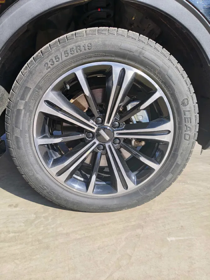 2021 WEY VV6 2.0T 227HP L4 7DCT,autocango,china used car exporter,china ev exporter,chinese used car exporter,chinese used ev exporter