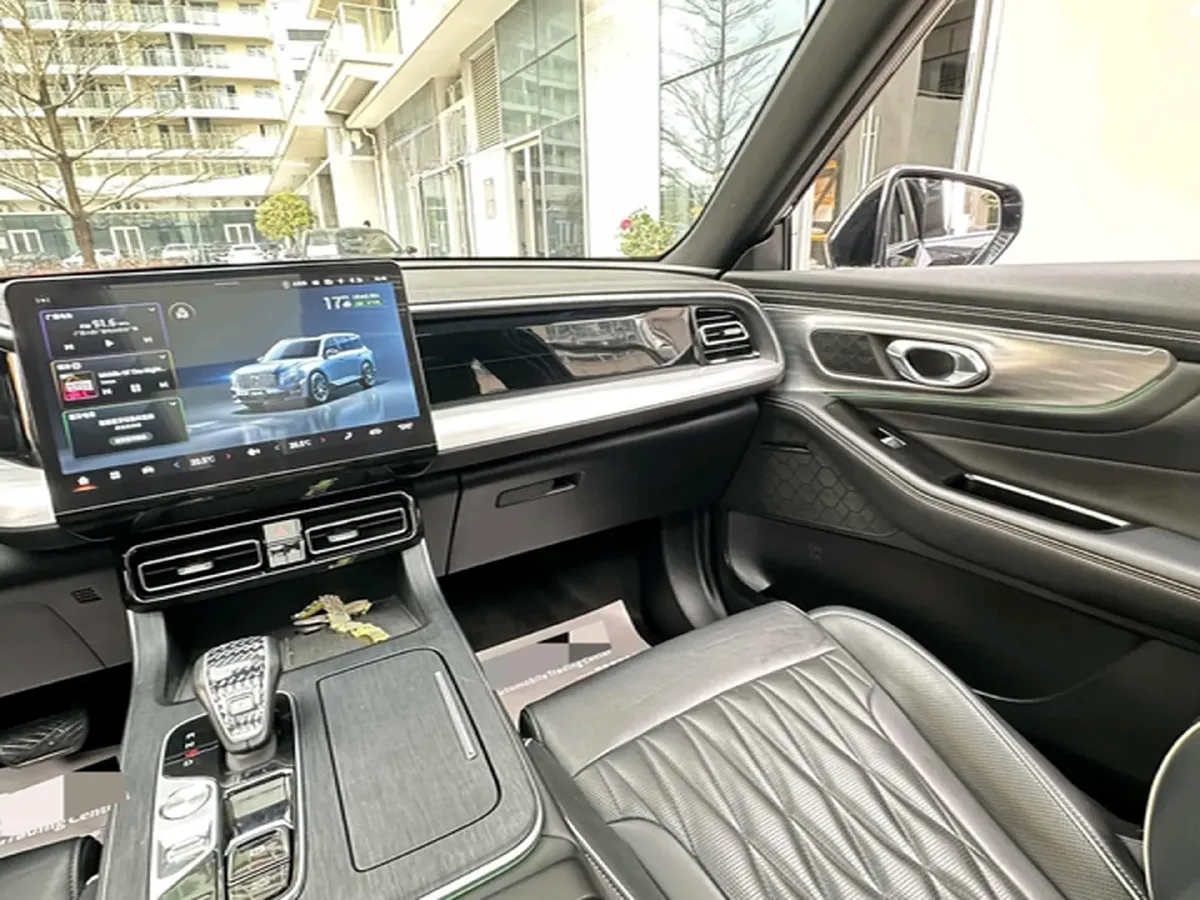 2022 GAC Trumpchi GS8 2.0T 252HP L4 8AT,autocango,china used car exporter,china ev exporter,chinese used car exporter,chinese used ev exporter