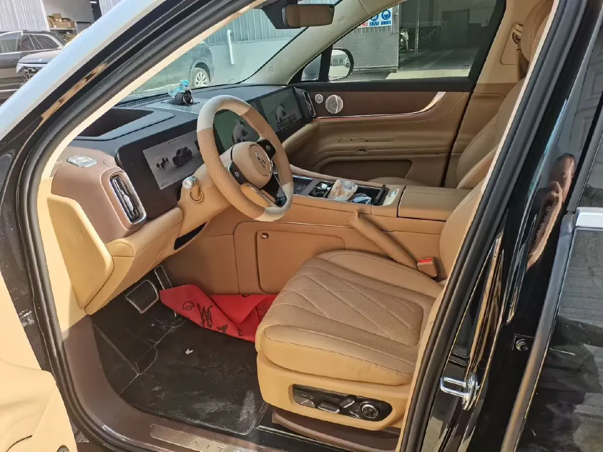 2024 HIMA AITO M9 1.5T 152HP L4 REEV 52KWH,autocango,china used car exporter,china ev exporter,chinese used car exporter,chinese used ev exporter