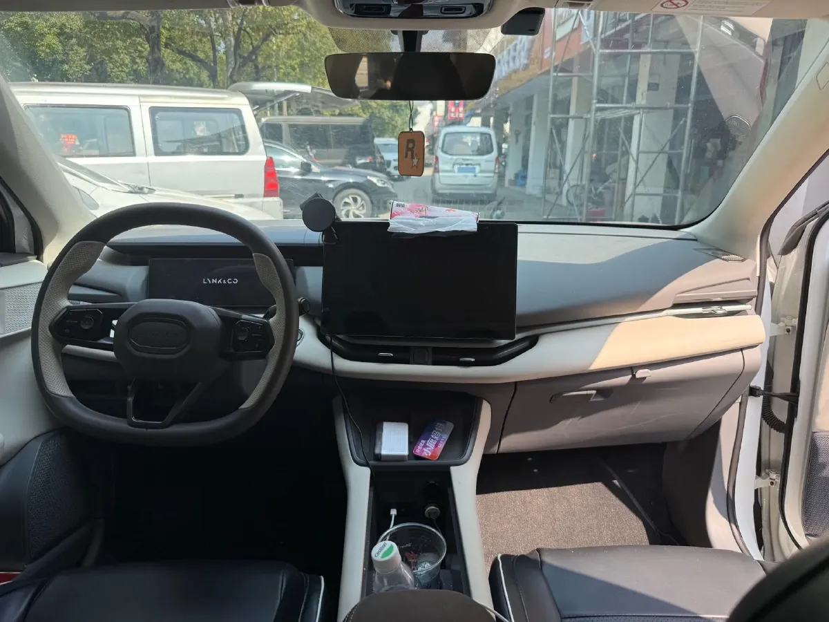 2023 LYNK&CO 03 2.0T 254HP L4 7DCT,autocango,china used car exporter,china ev exporter,chinese used car exporter,chinese used ev exporter