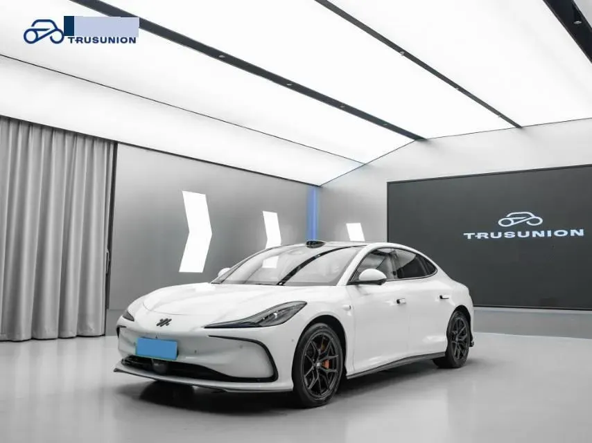 2024 IM L6 BEV 83KWH,autocango,china used car exporter,china ev exporter,chinese used car exporter,chinese used ev exporter