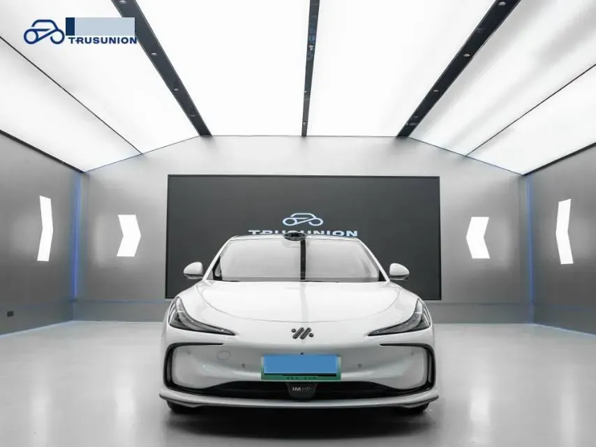 2024 IM L6 BEV 83KWH,autocango,china used car exporter,china ev exporter,chinese used car exporter,chinese used ev exporter