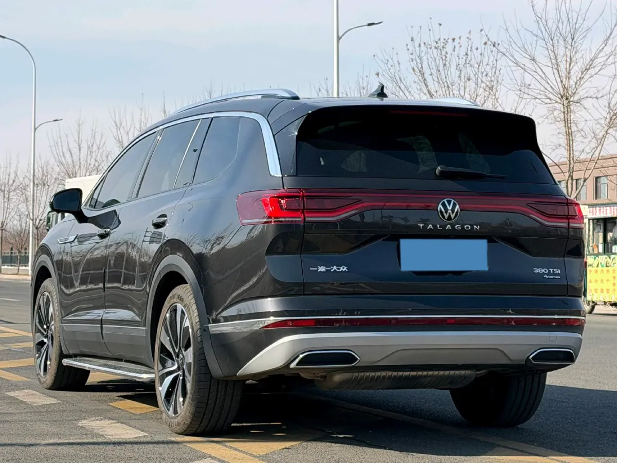 2024 Volkswagen Talagon 2.0T 220HP L4 7DCT,autocango,china used car exporter,china ev exporter,chinese used car exporter,chinese used ev exporter