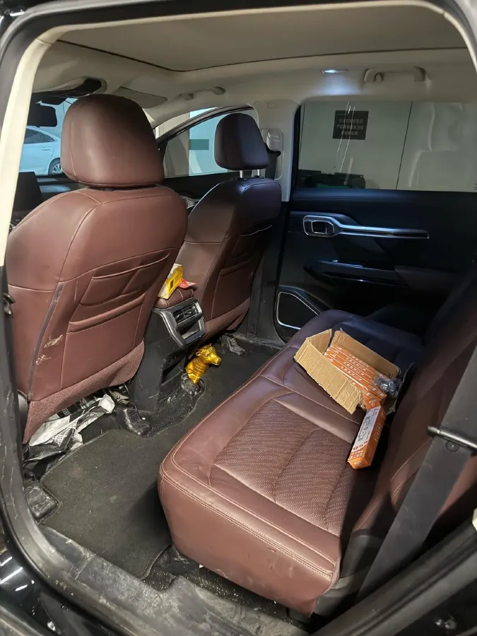 2022 Geely Okavango 1.8T 184HP L4 7DCT,autocango,china used car exporter,china ev exporter,chinese used car exporter,chinese used ev exporter