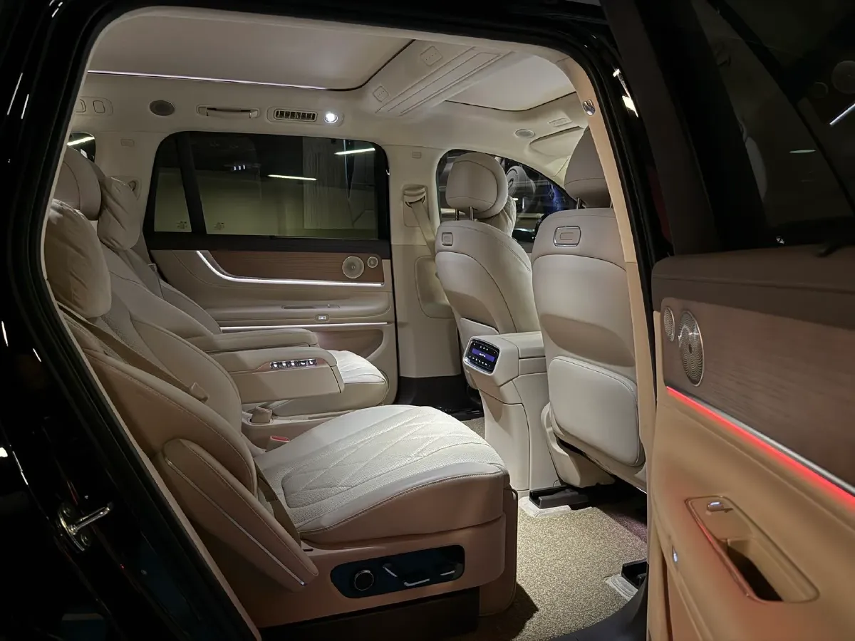 2024 AITO AITO M9 BEV 100KWH,autocango,china used car exporter,china ev exporter,chinese used car exporter,chinese used ev exporter