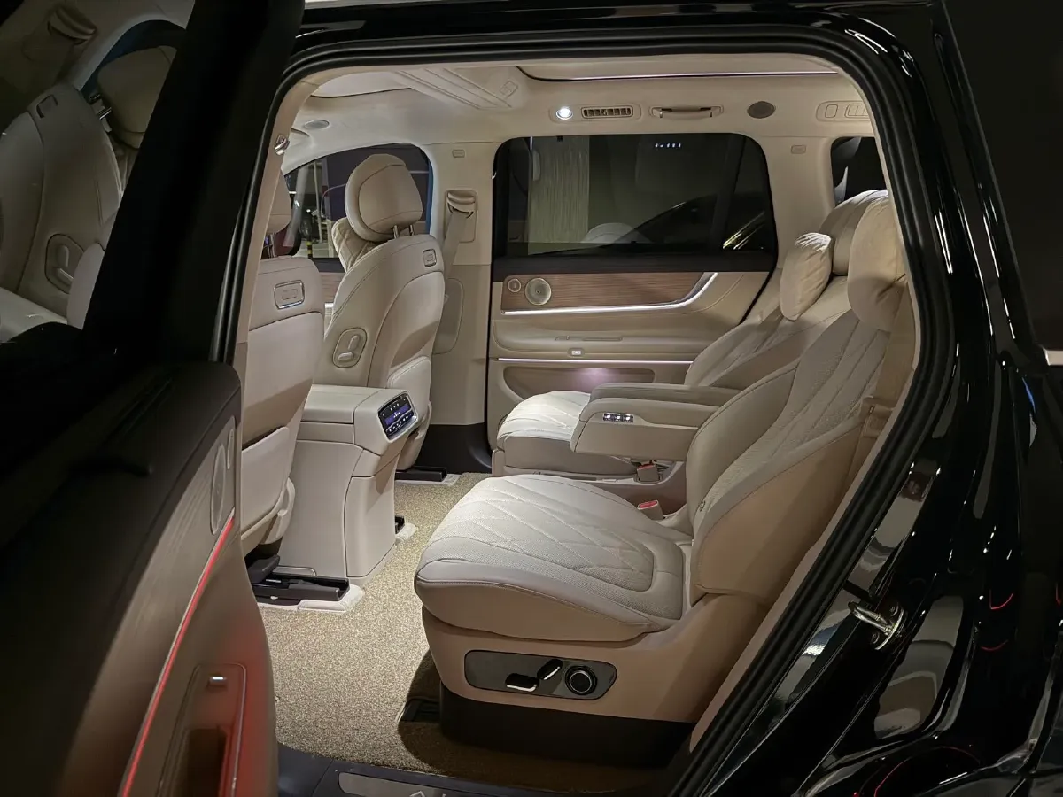 2024 AITO AITO M9 BEV 100KWH,autocango,china used car exporter,china ev exporter,chinese used car exporter,chinese used ev exporter